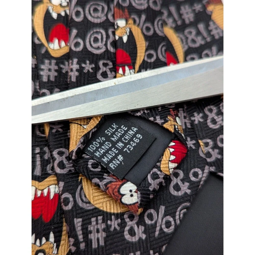 VTG Looney Toons Neck Ties Bugs Bunny Taz Daffy Duck Marvin Martian LOT OF 2